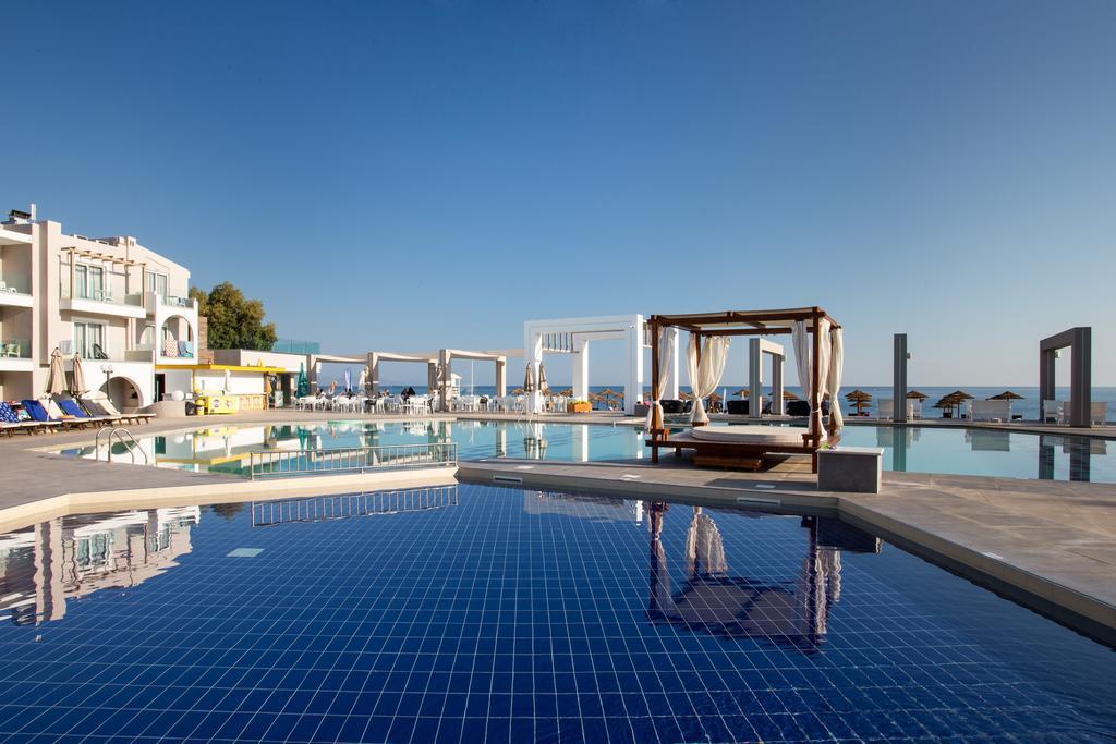 פלטניאס Santa Helena Beach Resort מראה חיצוני תמונה