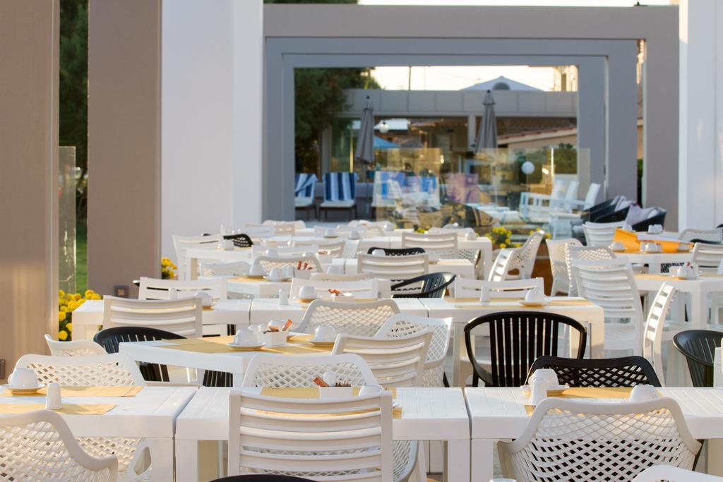 פלטניאס Santa Helena Beach Resort מראה חיצוני תמונה