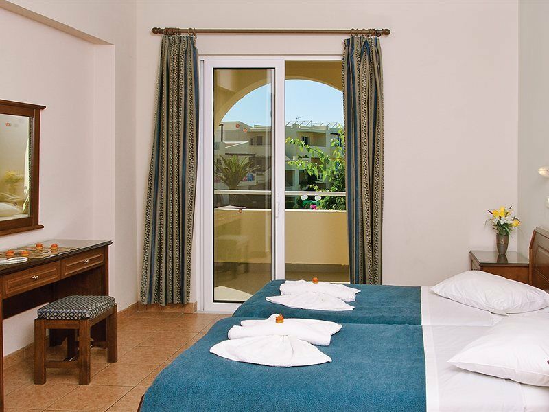 פלטניאס Santa Helena Beach Resort מראה חיצוני תמונה