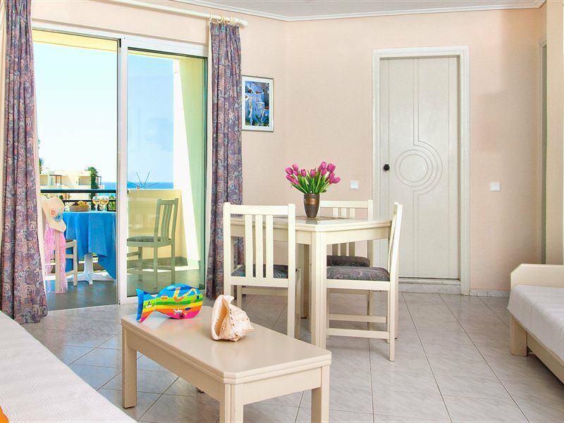 פלטניאס Santa Helena Beach Resort מראה חיצוני תמונה